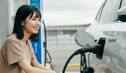 EVとガソリン車の違いは？自宅充電・費用比較でわかる「電気自動車」のメリット。ライフスタイルが変わります。