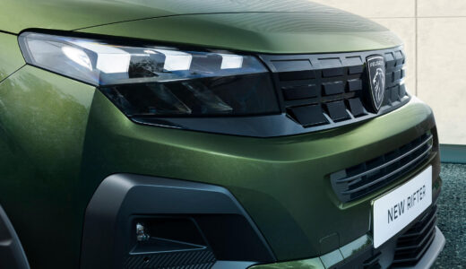 おしゃれスライドドア輸入車［プジョー・リフター］のご紹介。マイナーチェンジで格段に「SUVミニバン的」になりました！